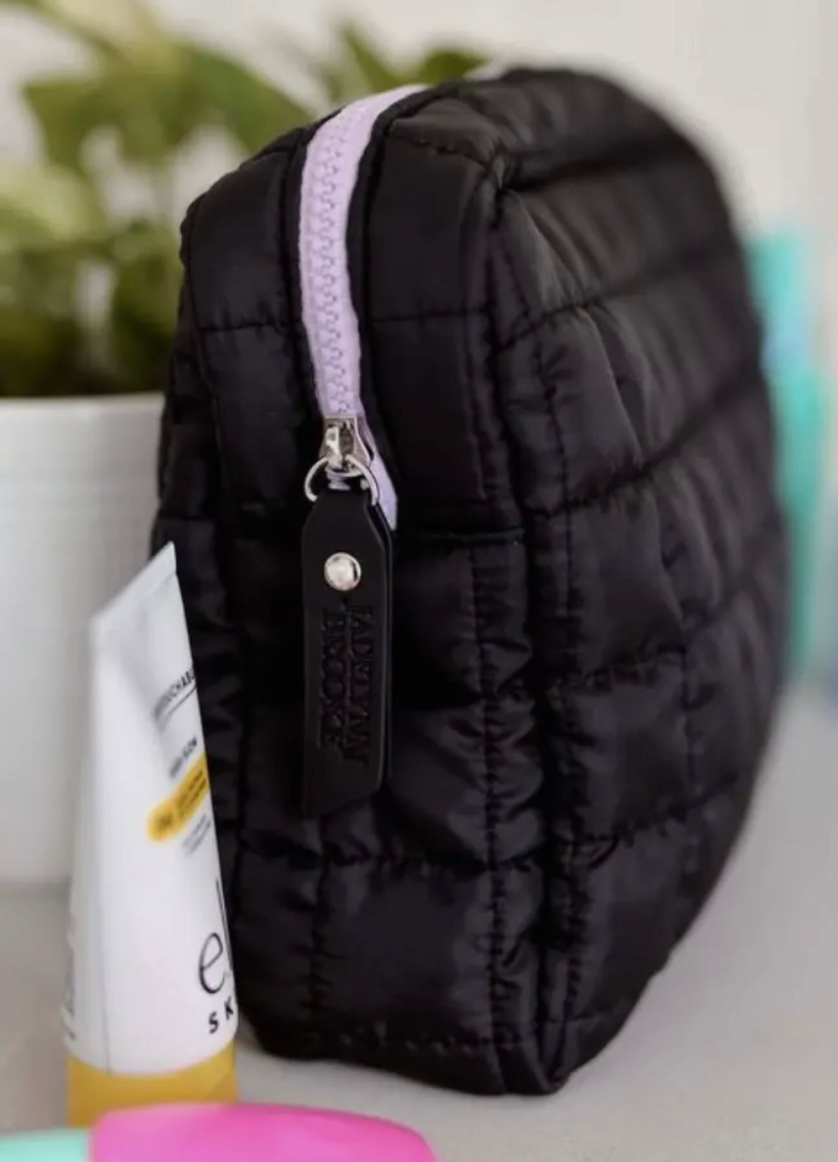On Cloud 9 Puffer Cosmetic Bag- Midnight